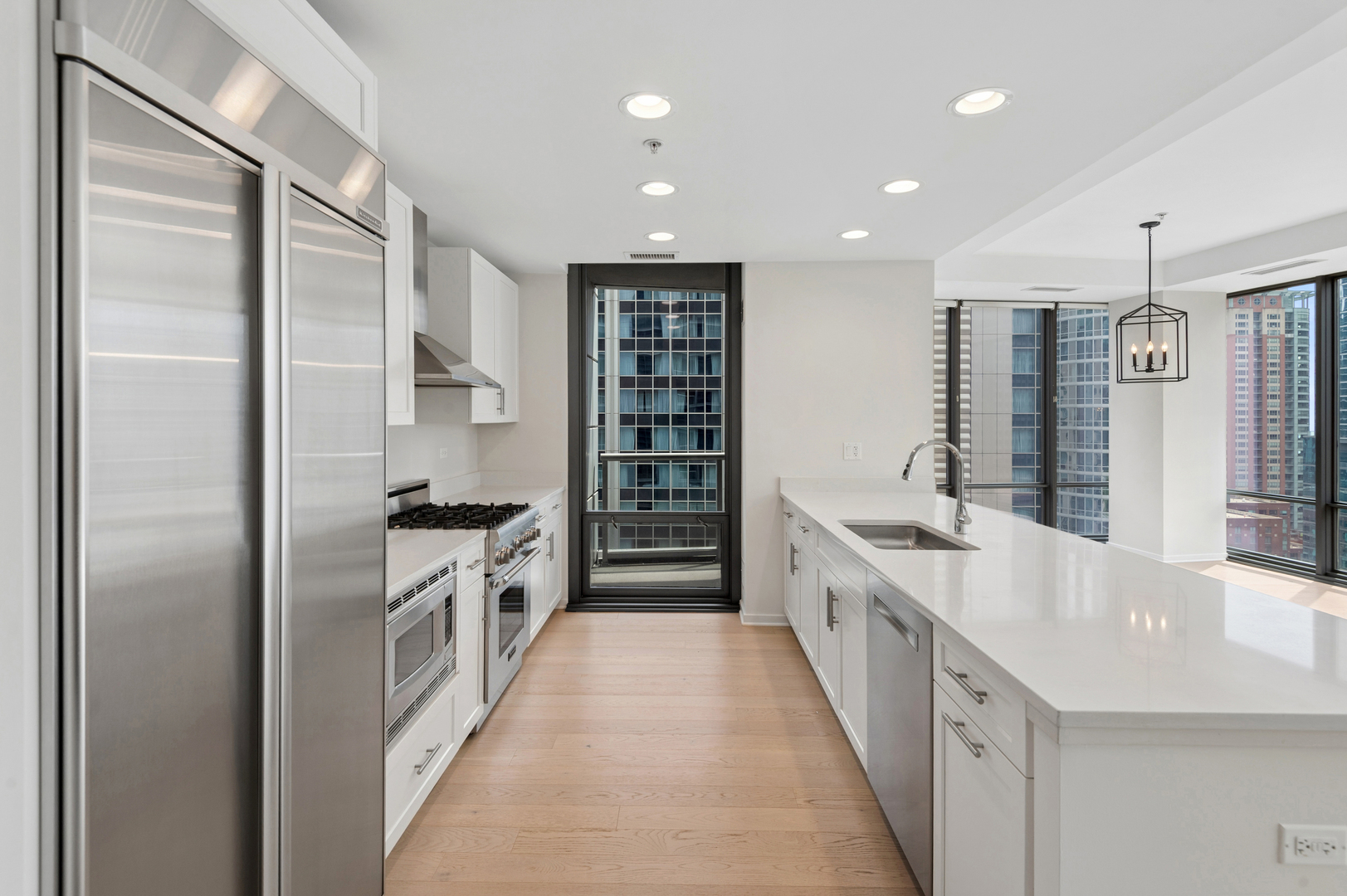 240 E Illinois Street Unit: 1511