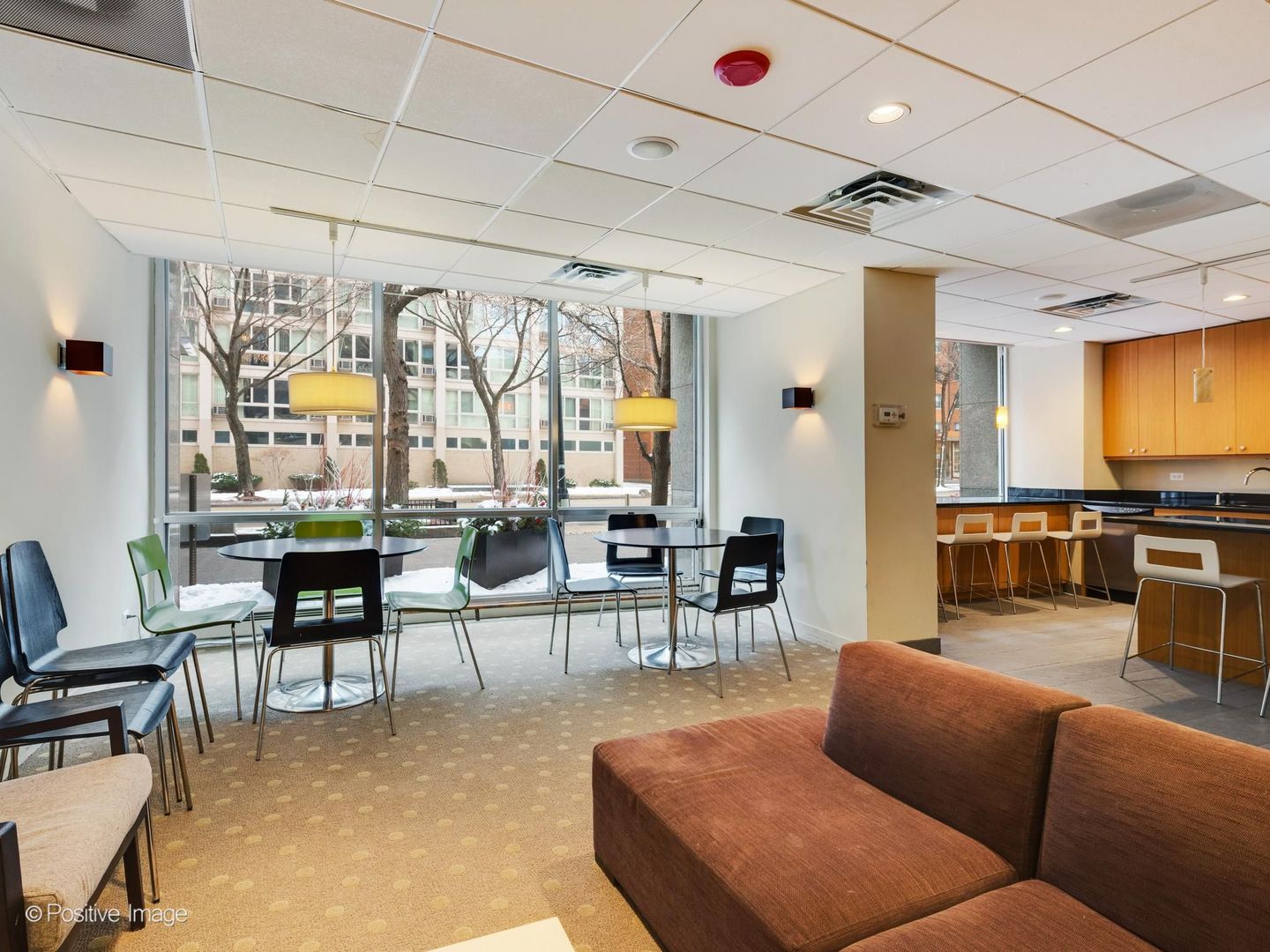2930 N Sheridan Road Unit: 1107