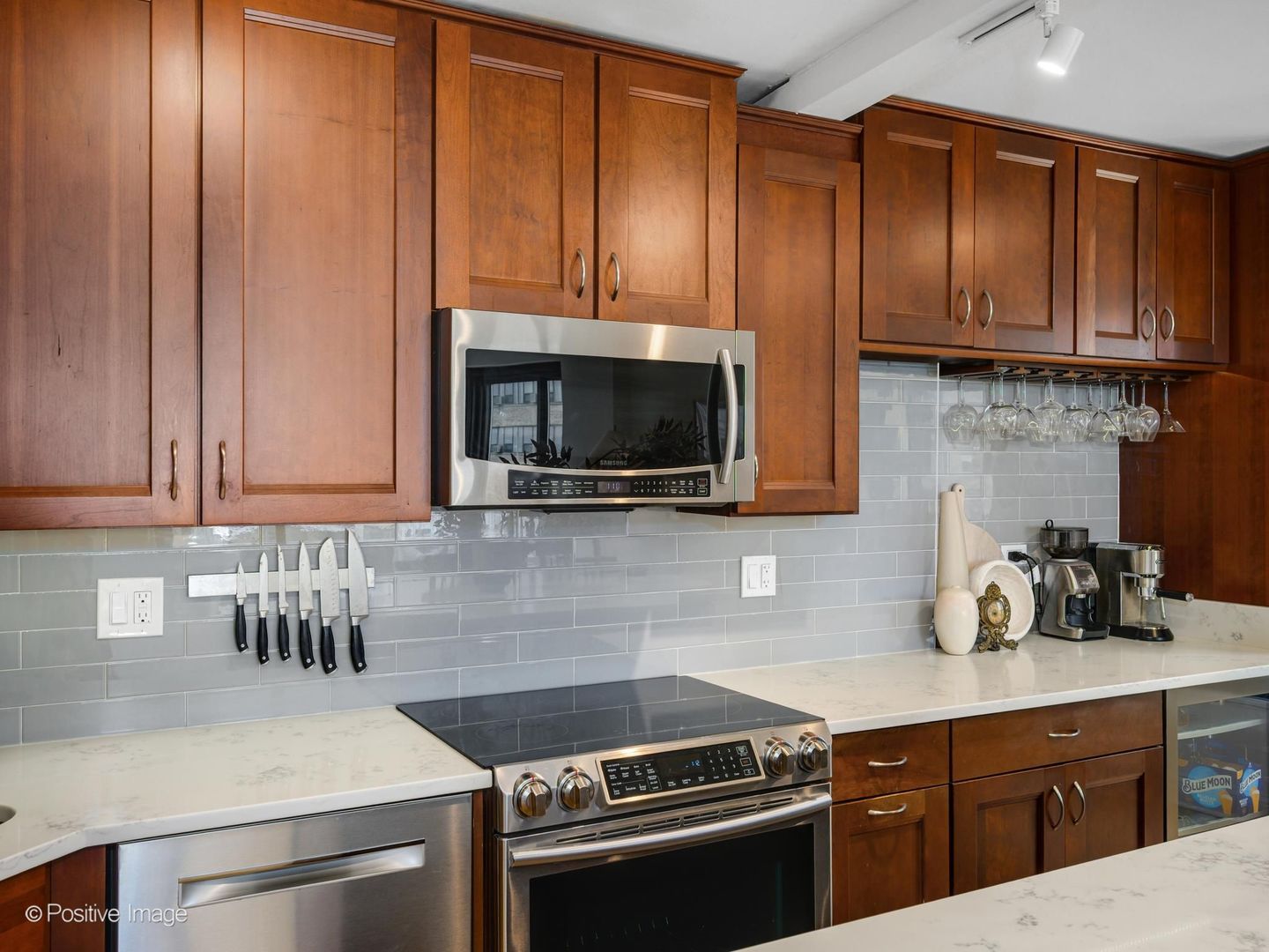 2930 N Sheridan Road Unit: 1107