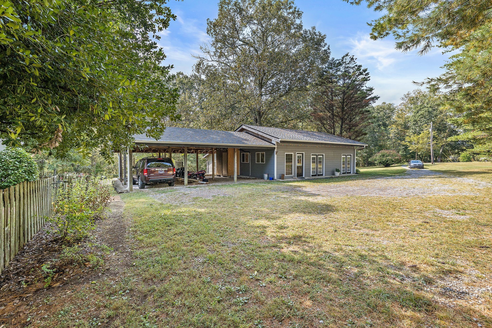 7767 Fernvale Rd