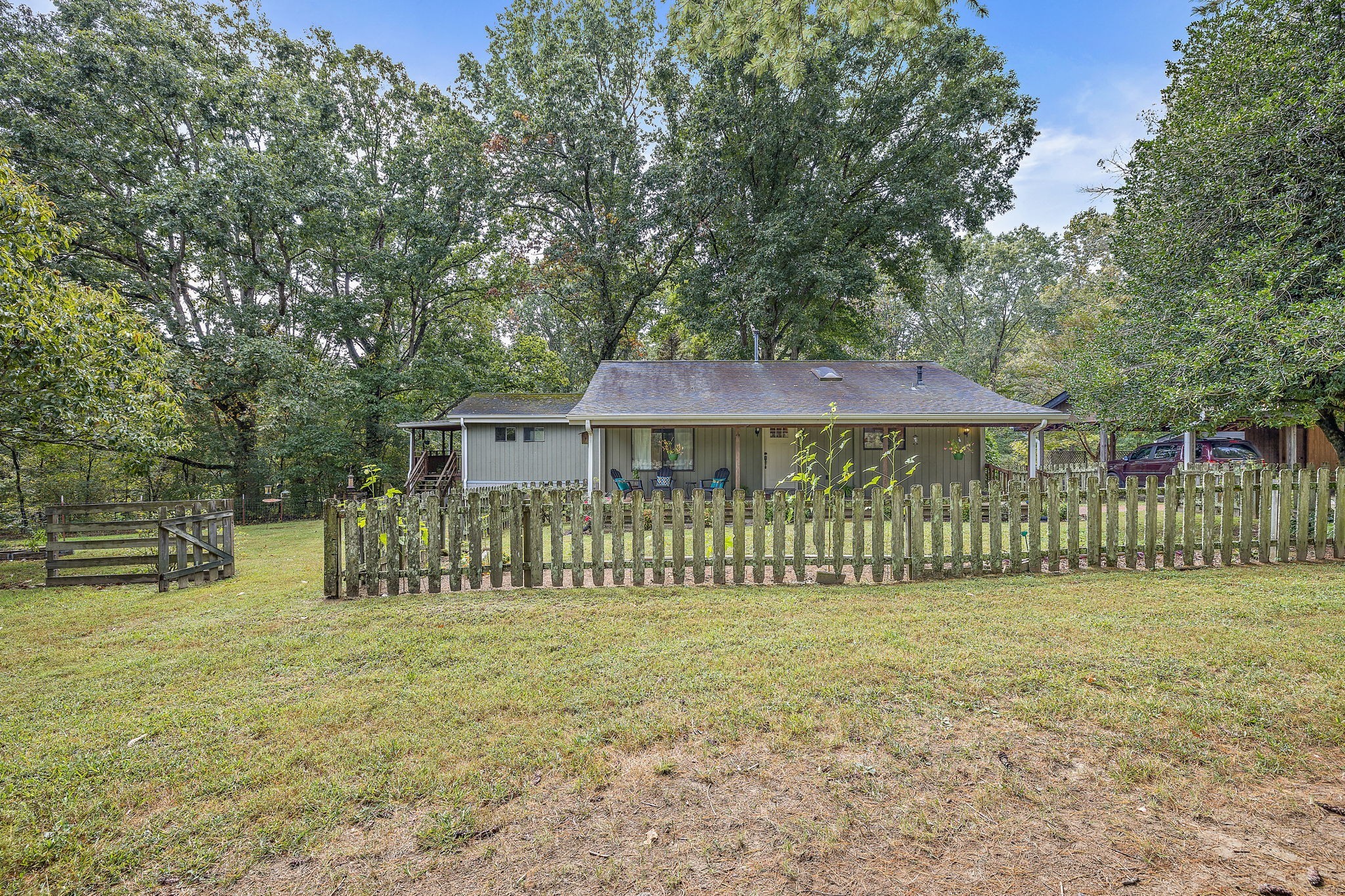 7767 Fernvale Rd