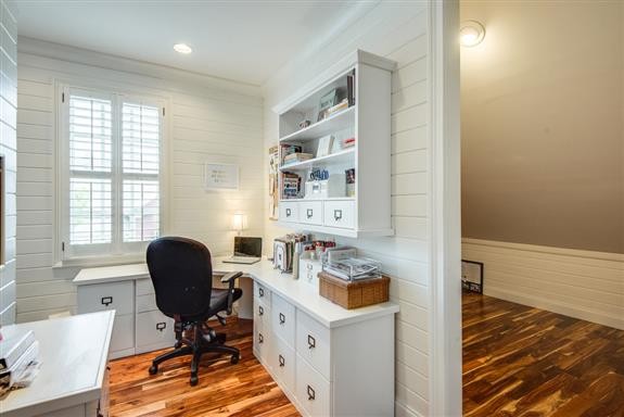 430 Wild Elm St
