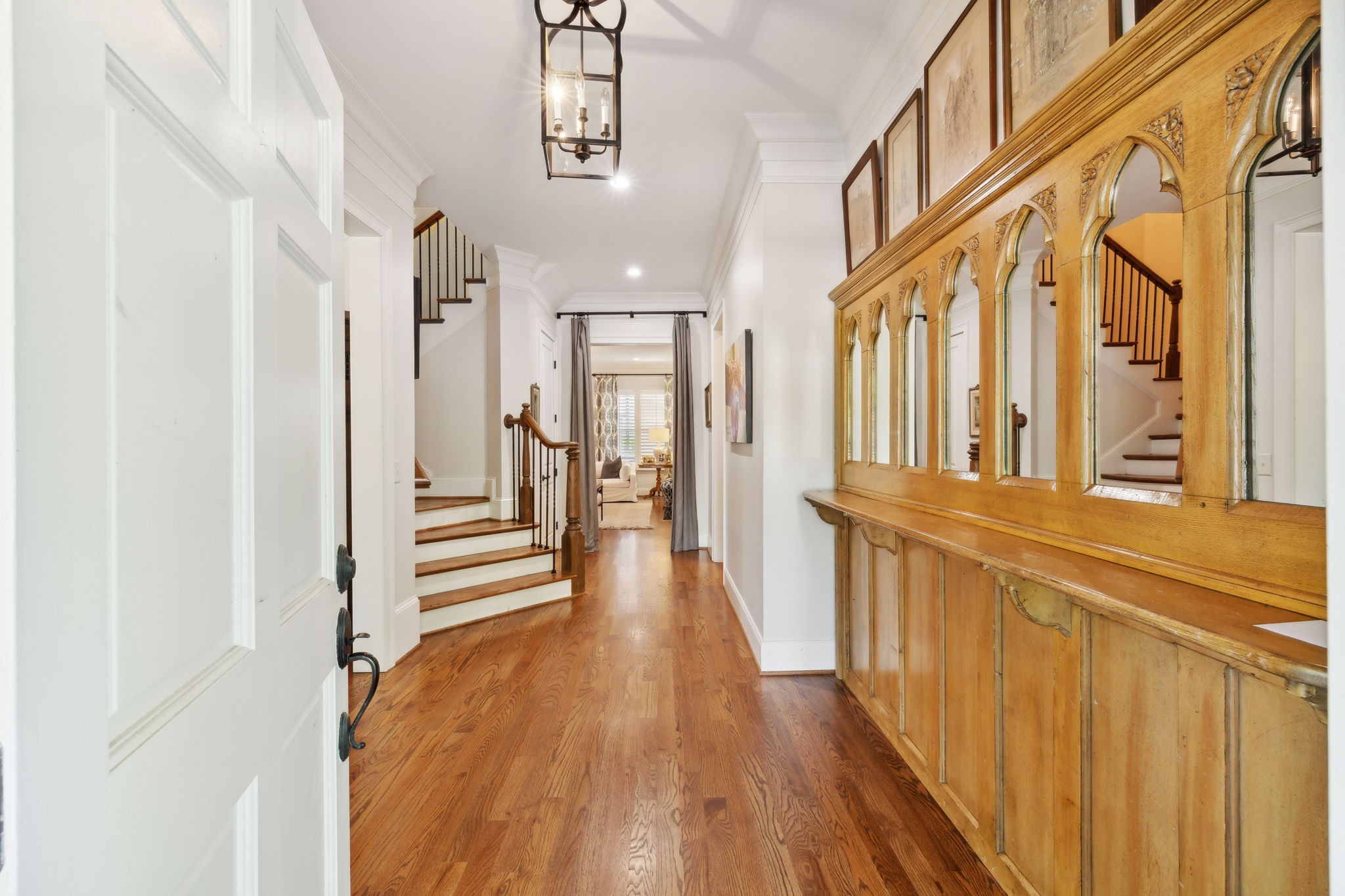 430 Wild Elm St