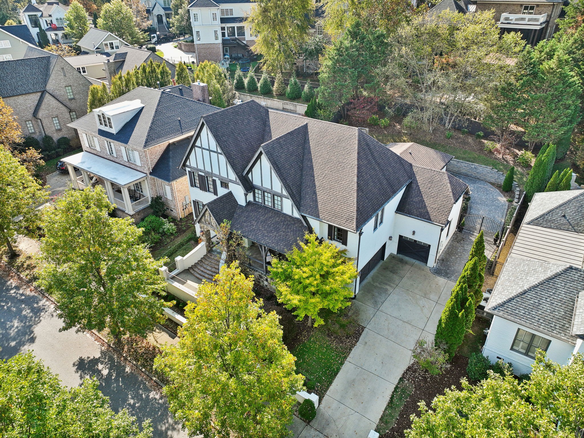 421 Wild Elm St