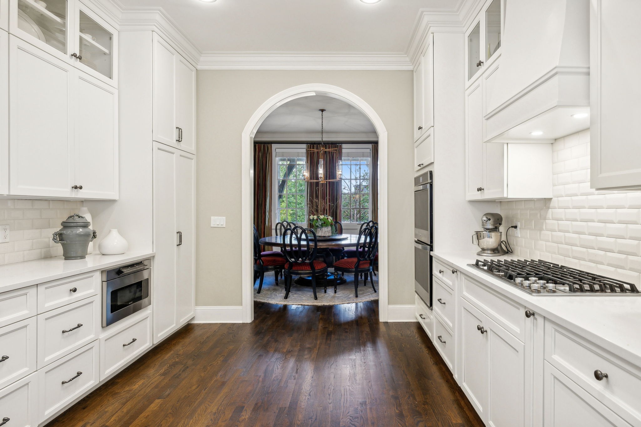 421 Wild Elm St