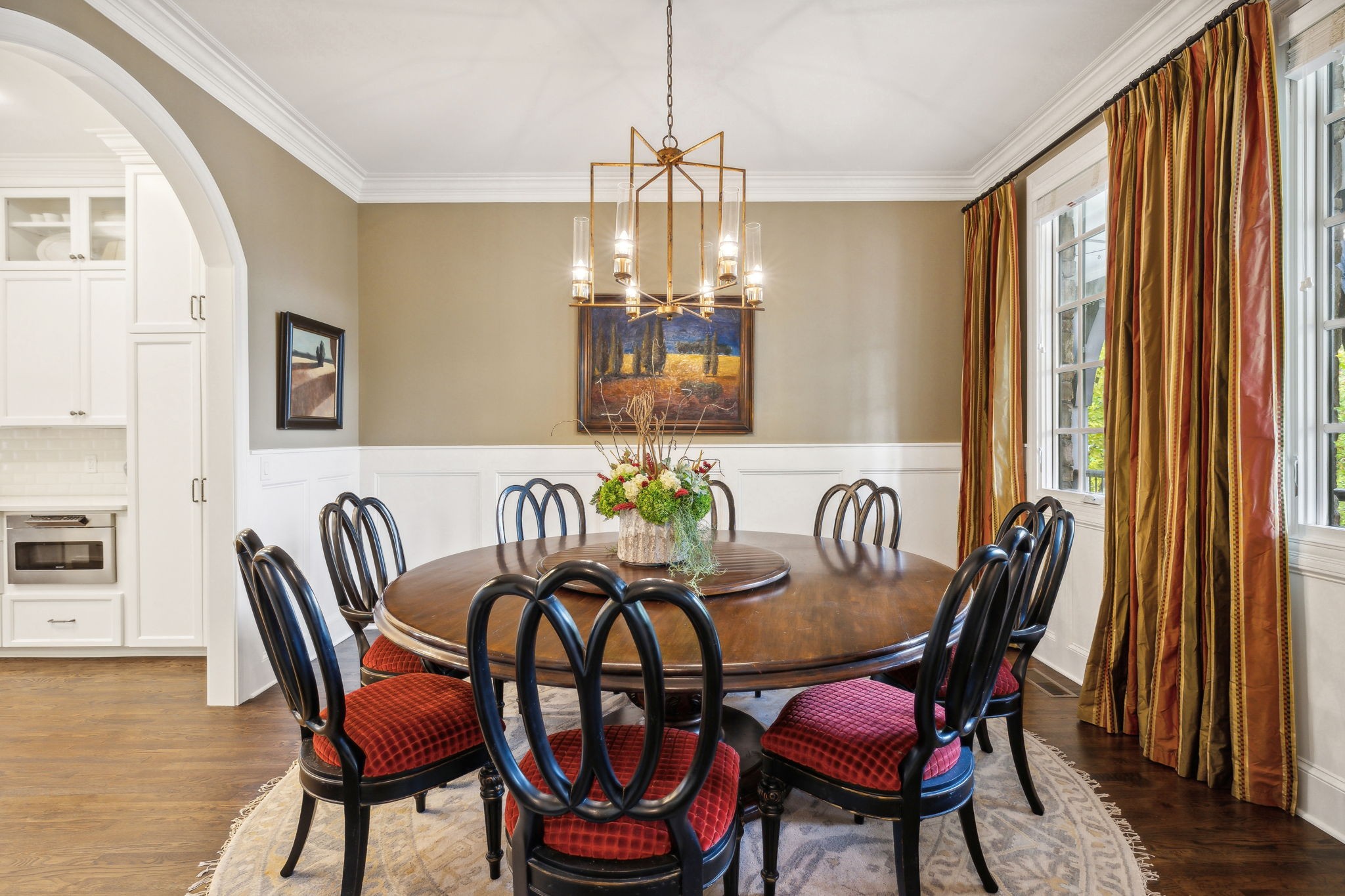 421 Wild Elm St