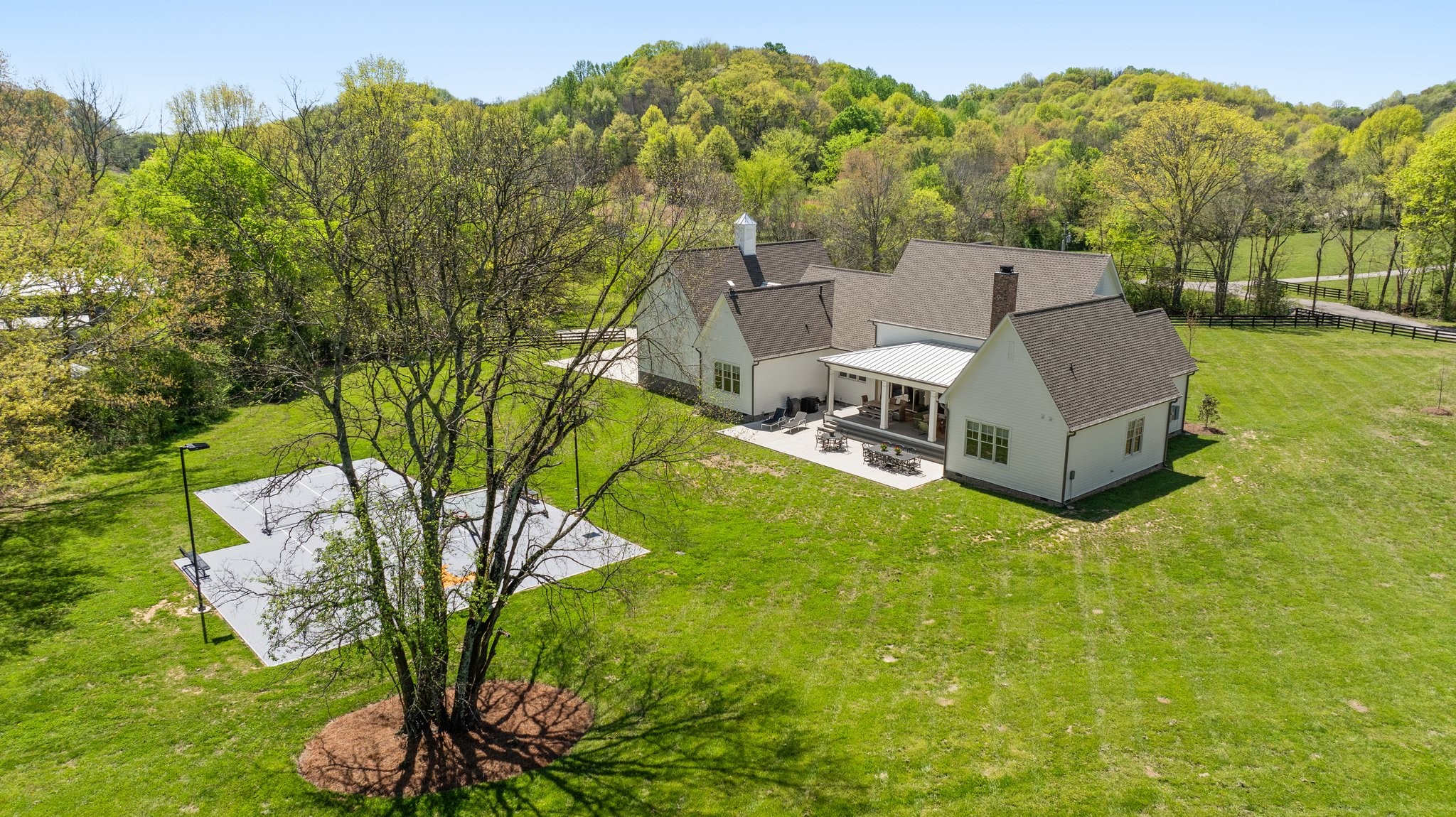 4000 Grace Creek Valley Ln