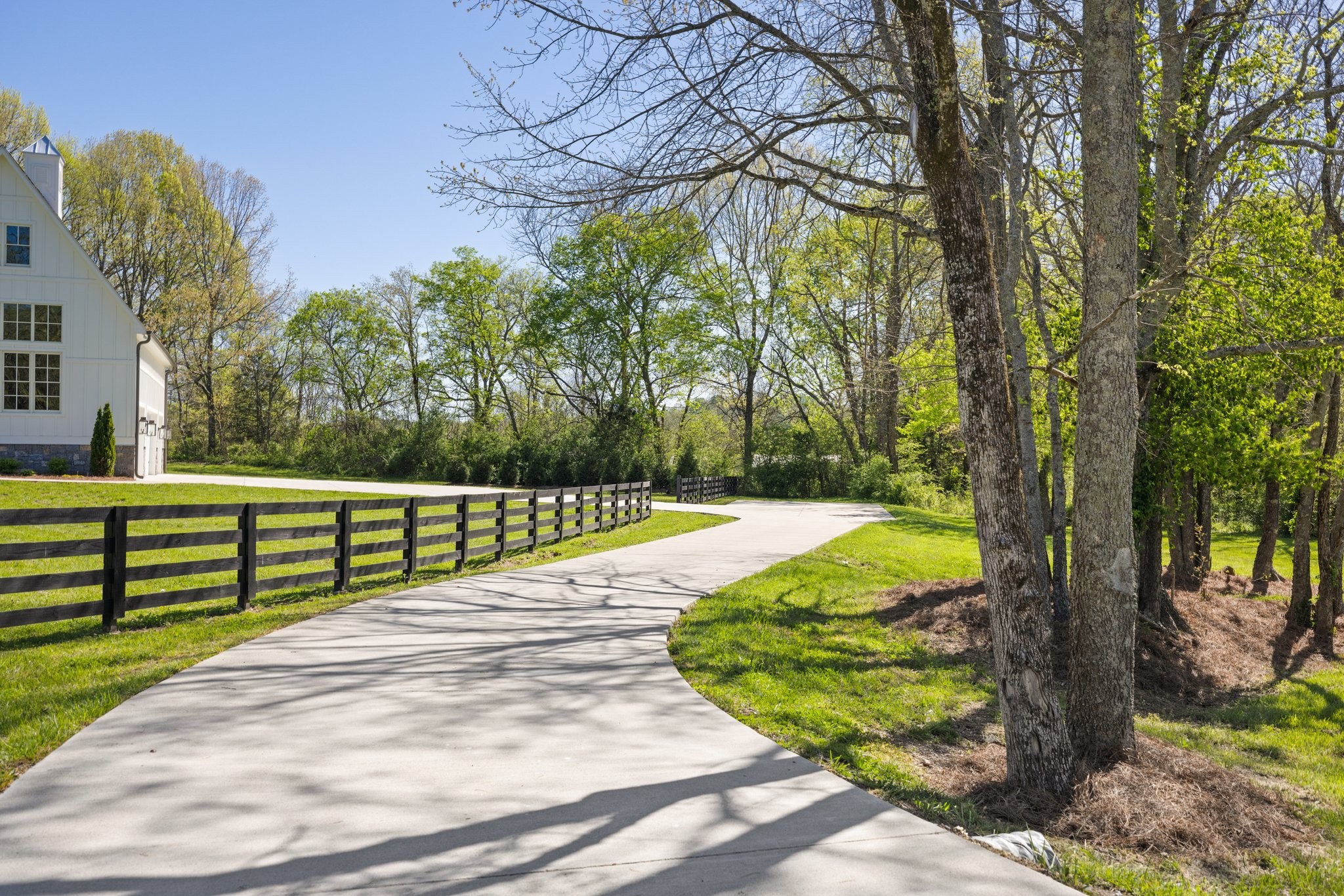 4000 Grace Creek Valley Ln