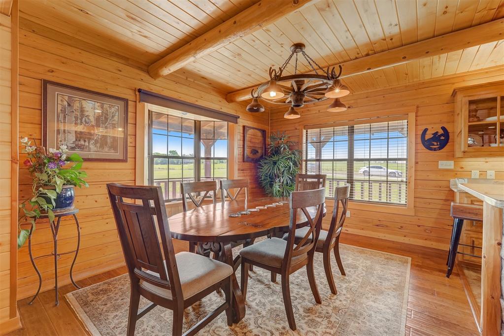 1422 County Street 2850