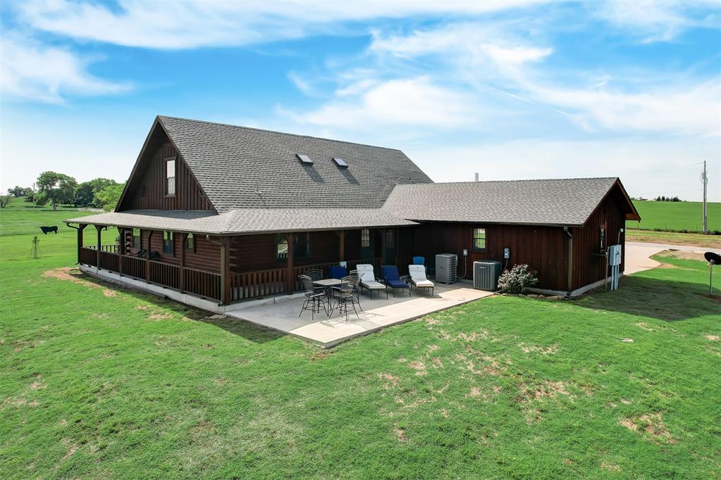 1422 County Street 2850