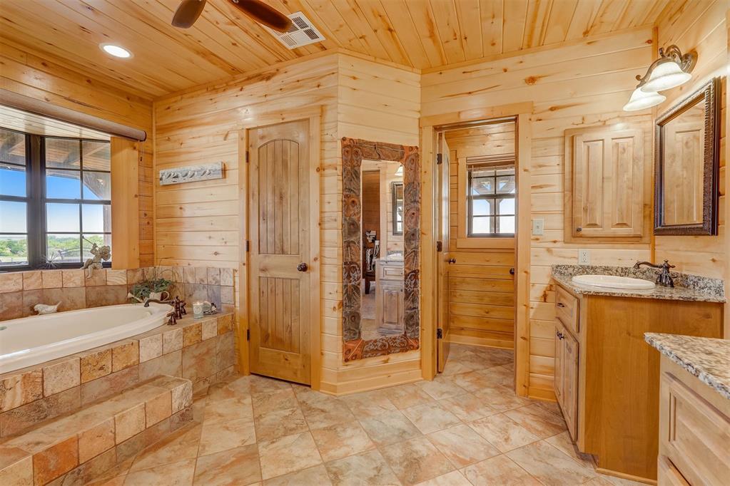 1422 County Street 2850