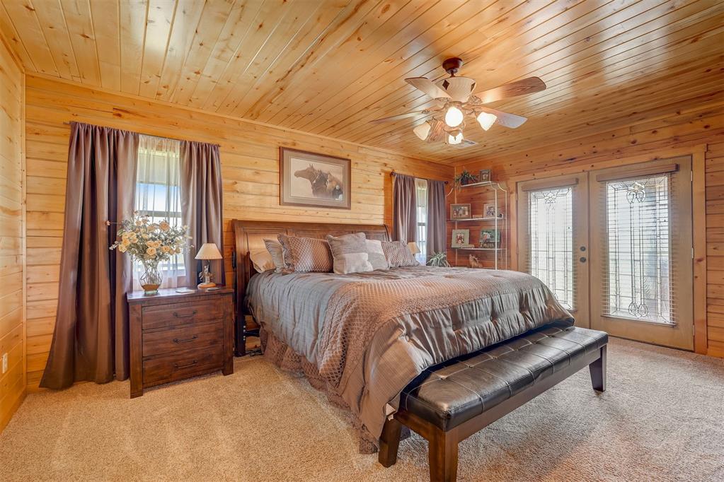 1422 County Street 2850