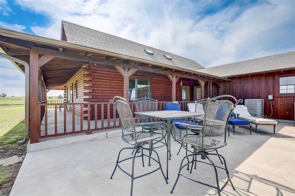 1422 County Street 2850