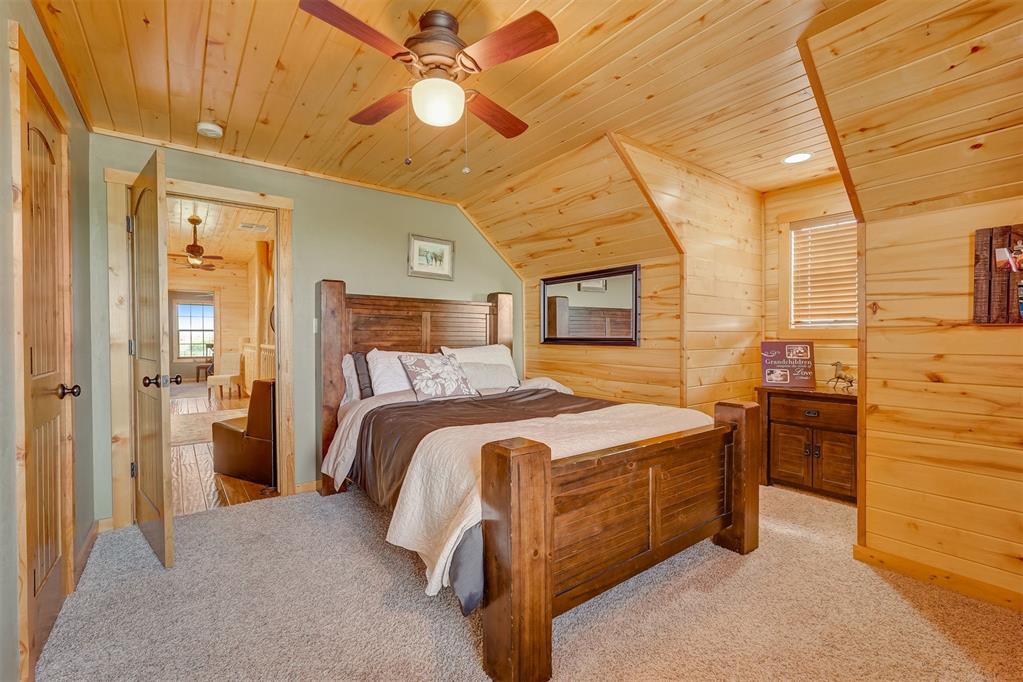 1422 County Street 2850