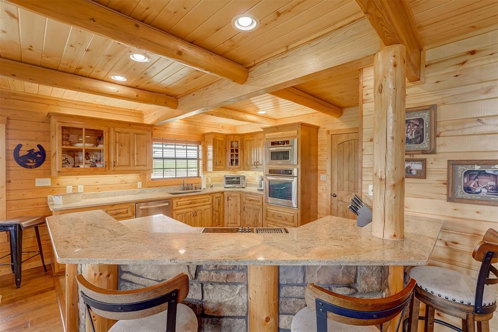 1422 County Street 2850