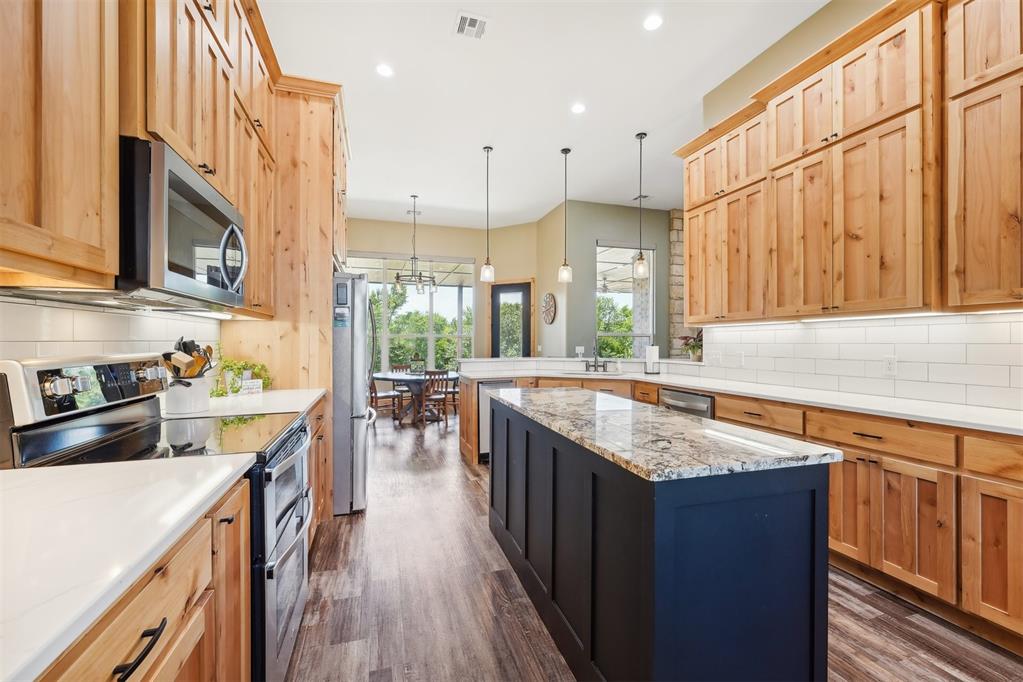 1230 County Street 2900