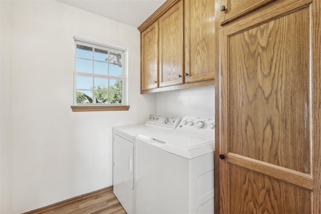 1510 Silver Oak