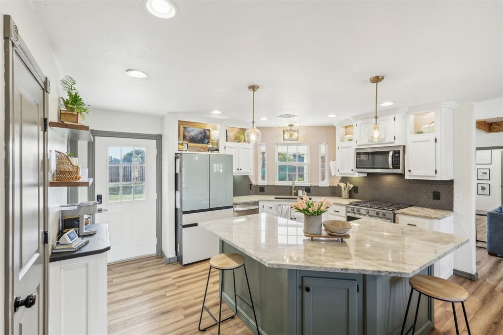 1510 Silver Oak