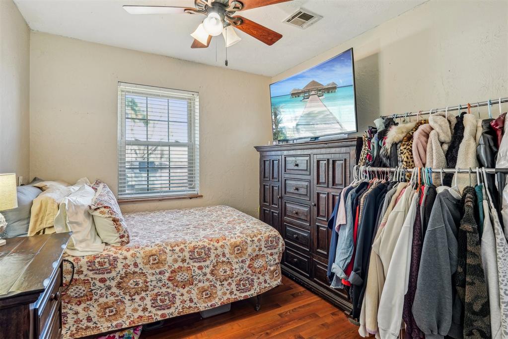 407 Casa Bello