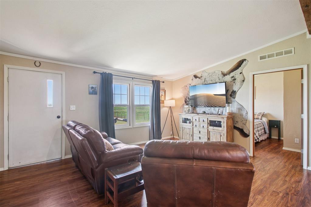 943 County Road 1280