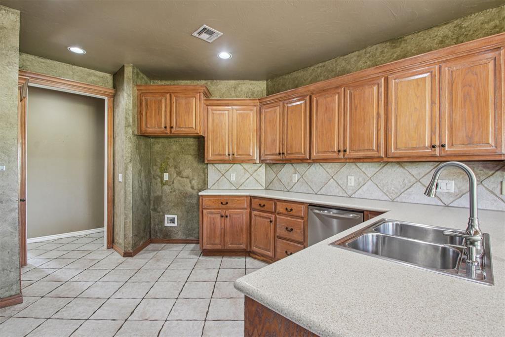 409 Heritage Green Road