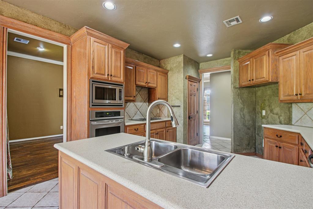 409 Heritage Green Road