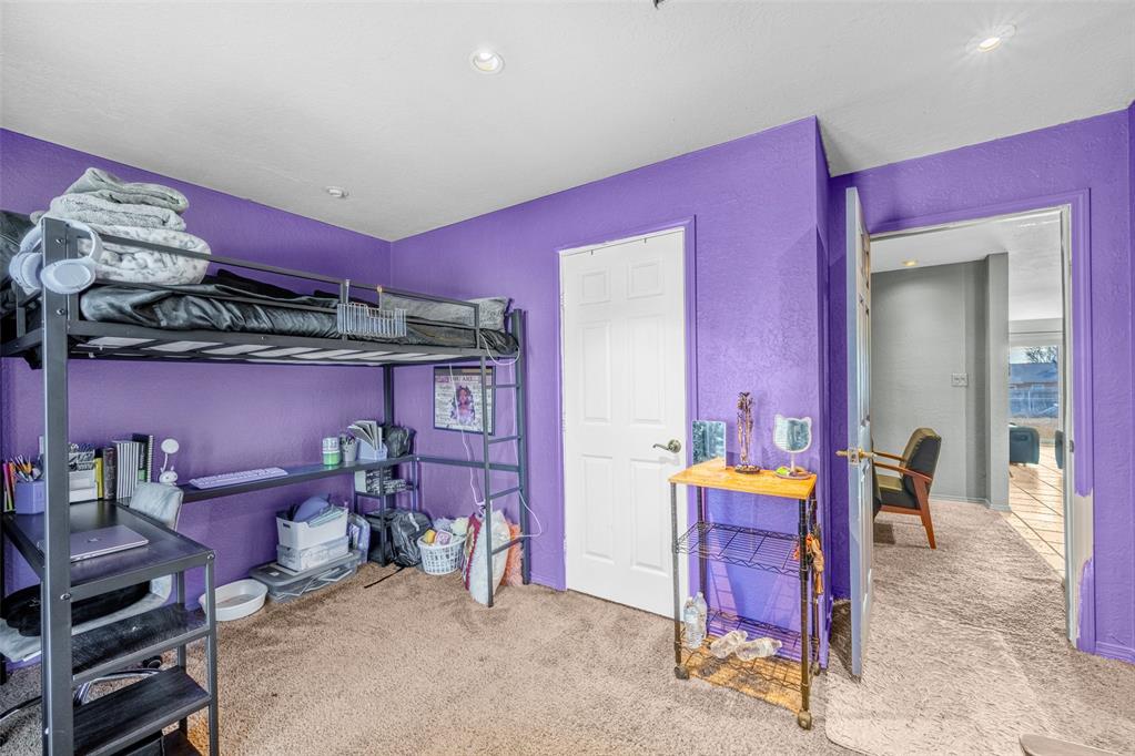 109 Sunny Lane