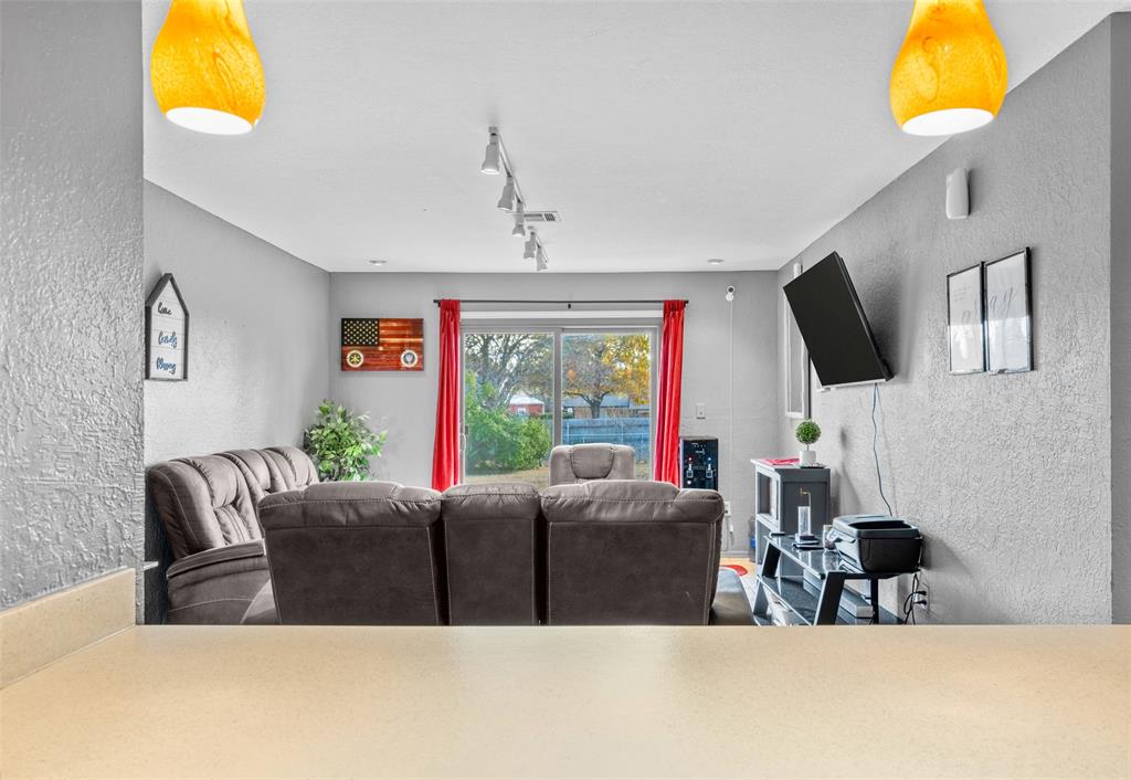 109 Sunny Lane