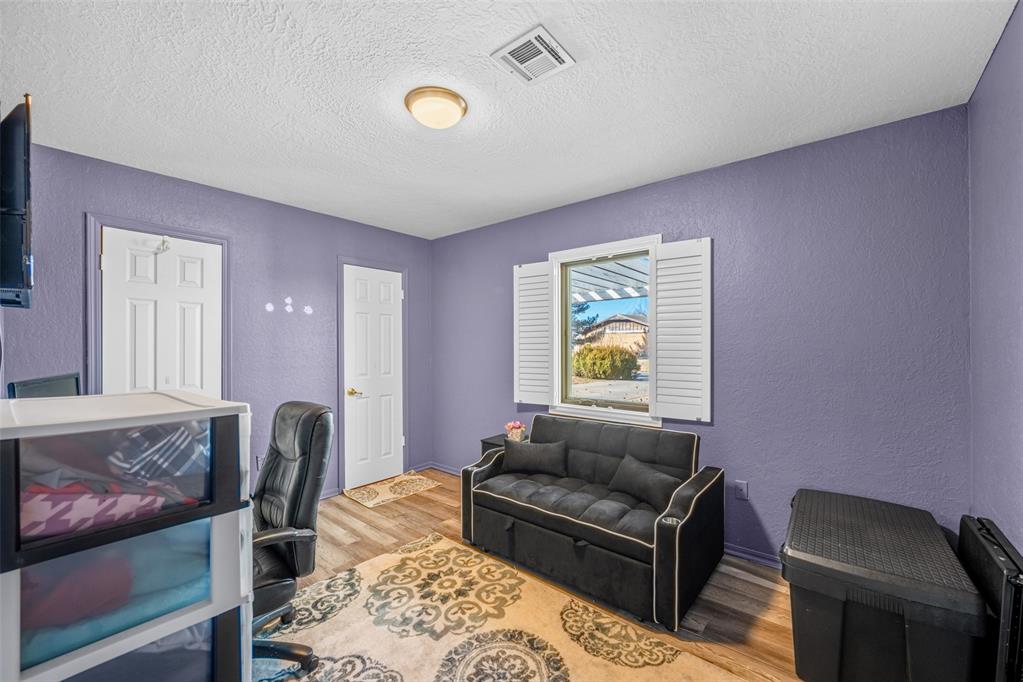 109 Sunny Lane