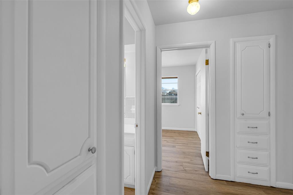 211 Sunny Lane