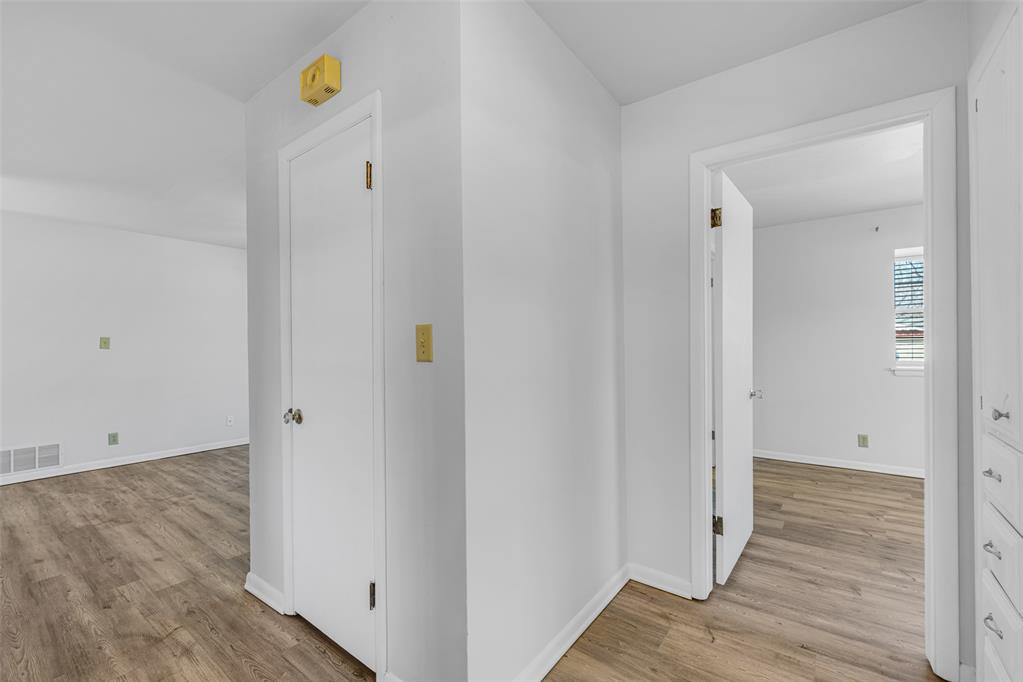 211 Sunny Lane