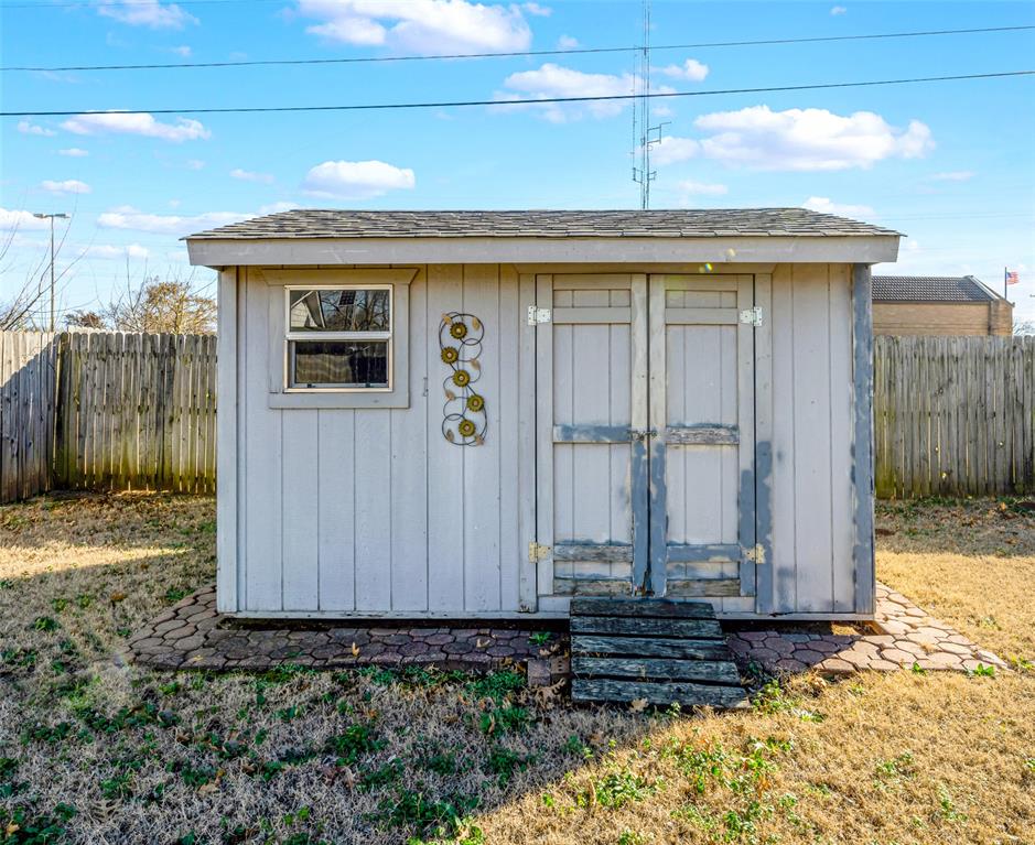 211 Sunny Lane
