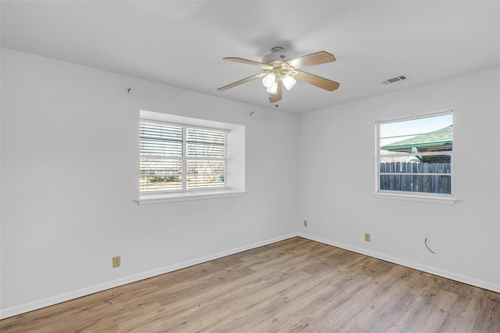 211 Sunny Lane