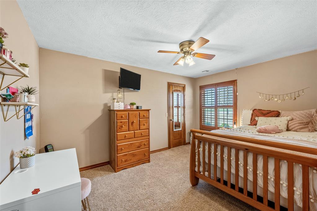 1883 County Street 2895