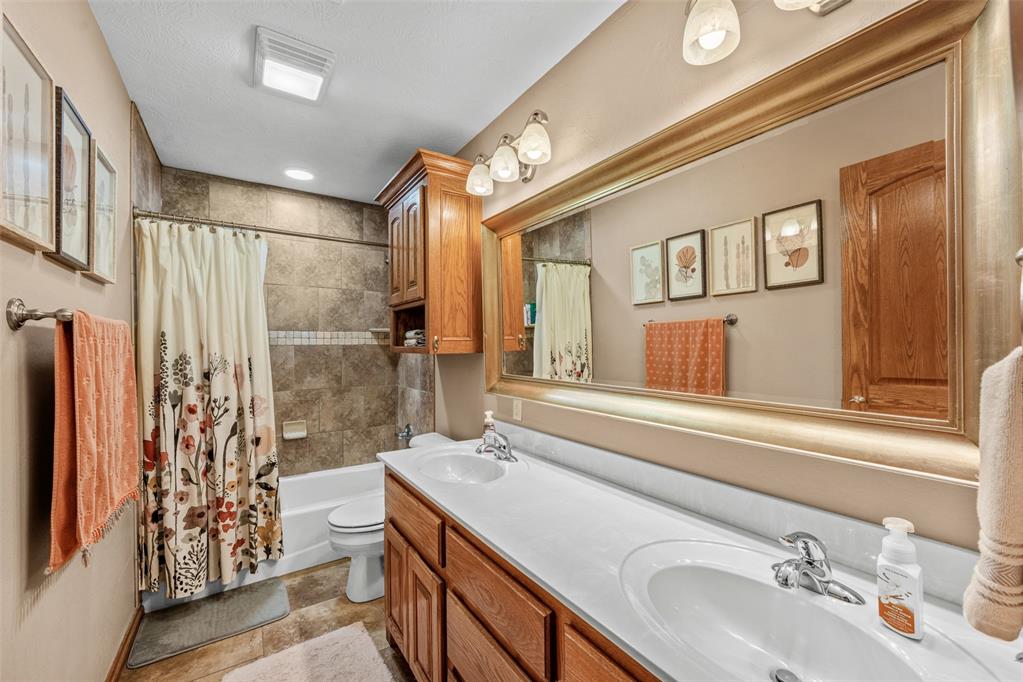 1883 County Street 2895