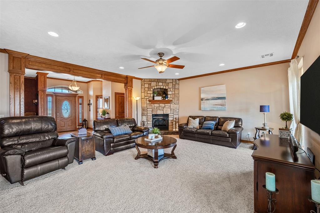 1883 County Street 2895