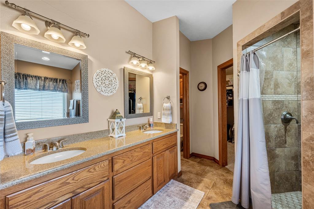 1883 County Street 2895