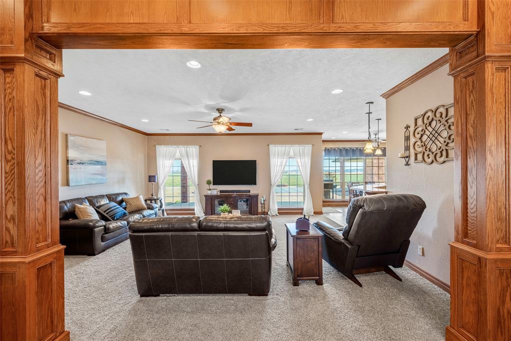 1883 County Street 2895