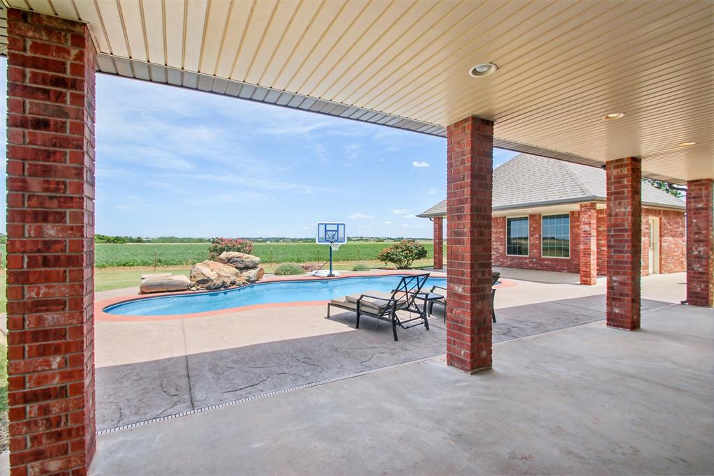 1883 County Street 2895