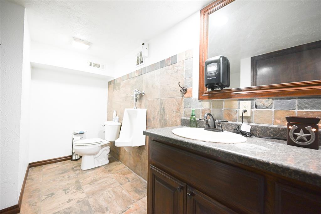 519 W Chickasha Avenue