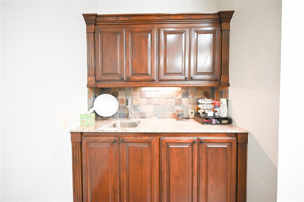 519 W Chickasha Avenue