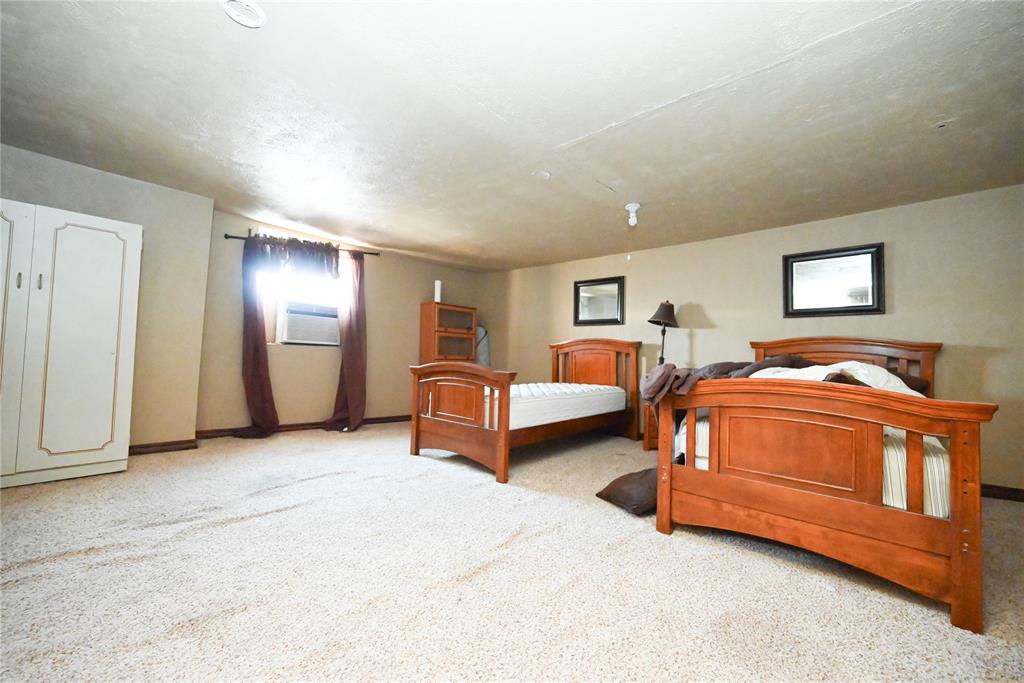 519 W Chickasha Avenue