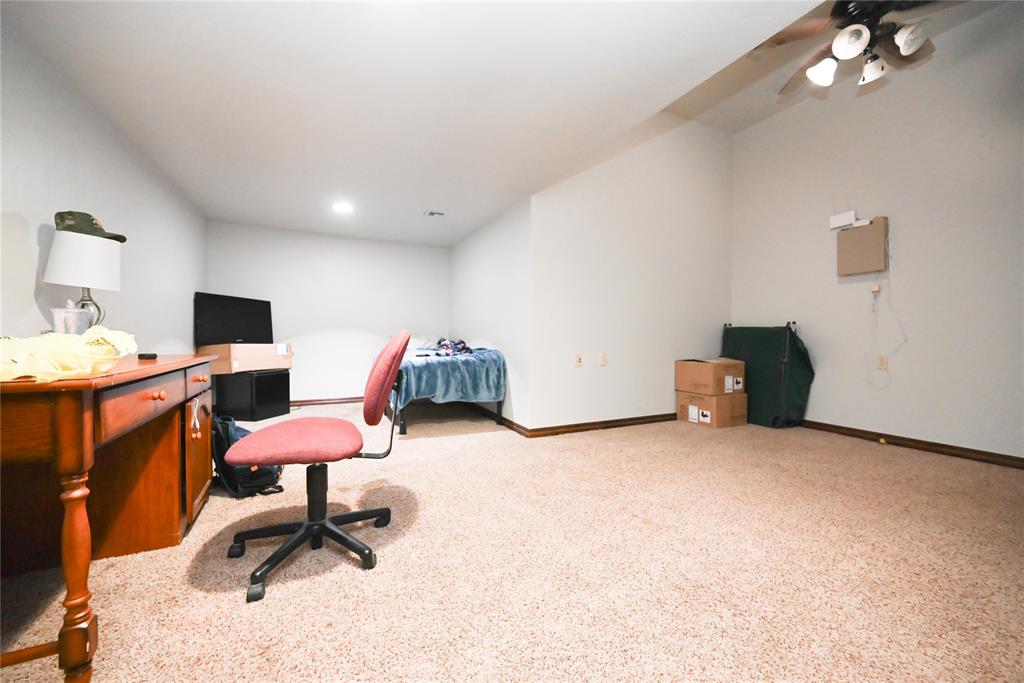 519 W Chickasha Avenue