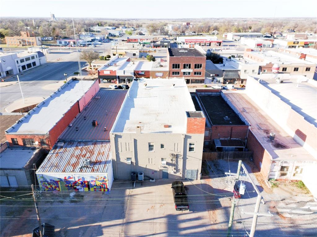 519 W Chickasha Avenue