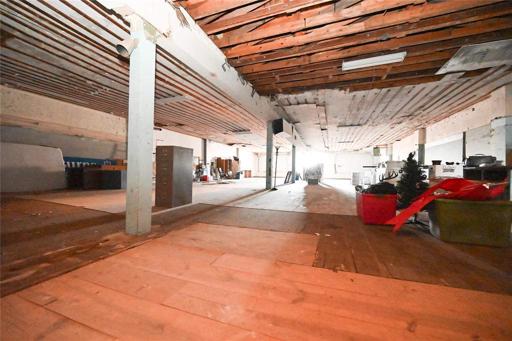 519 W Chickasha Avenue