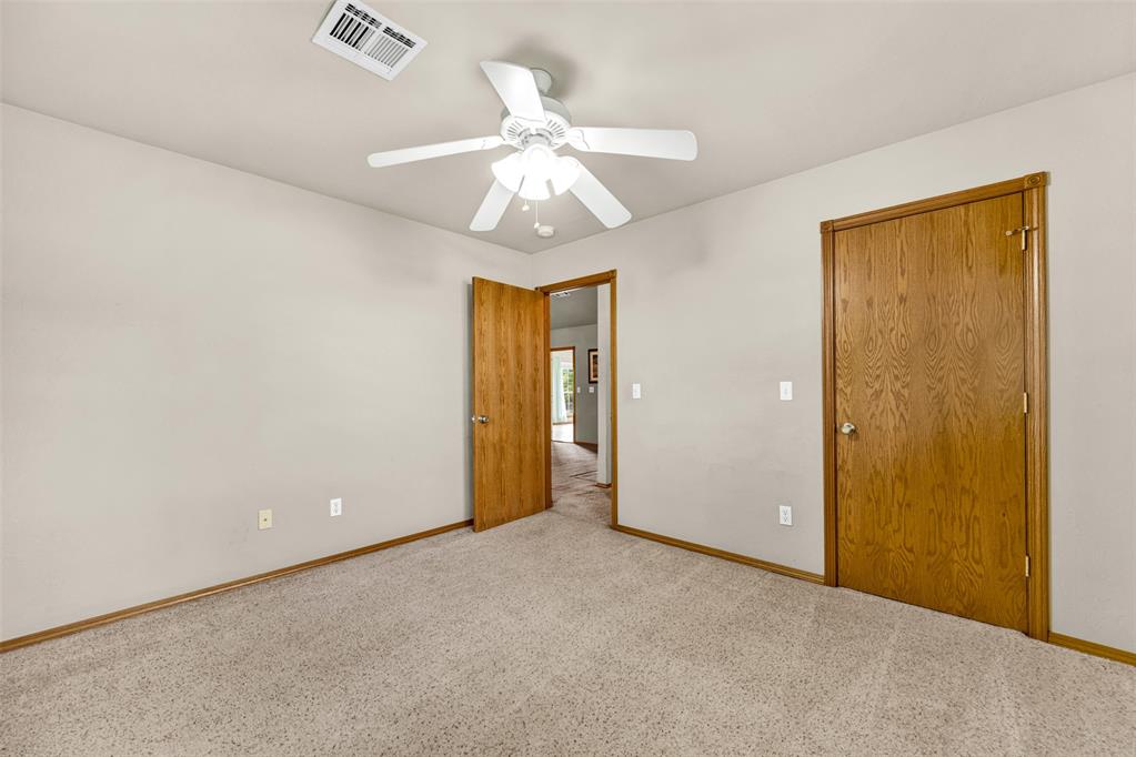 965 Honeysuckle Drive
