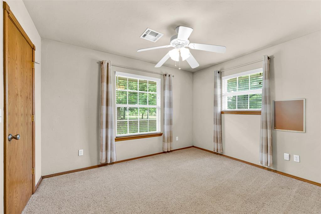 965 Honeysuckle Drive