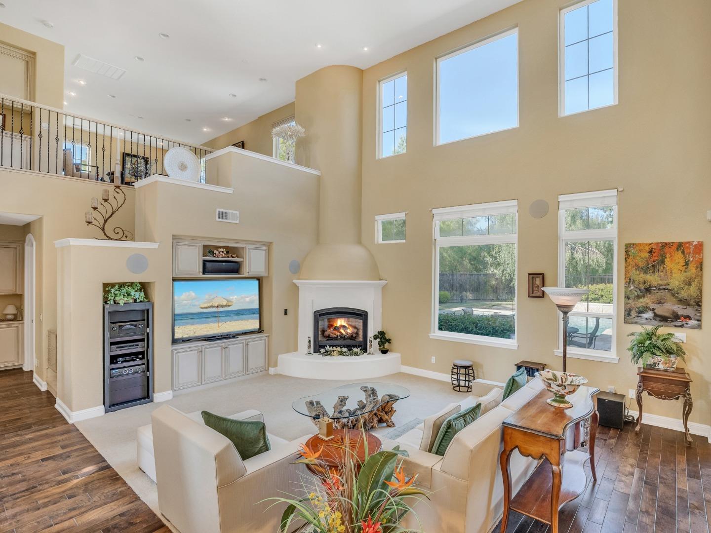 18451 Altimira CIR
