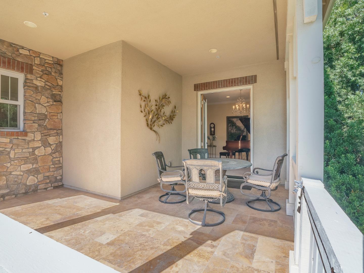 18451 Altimira CIR