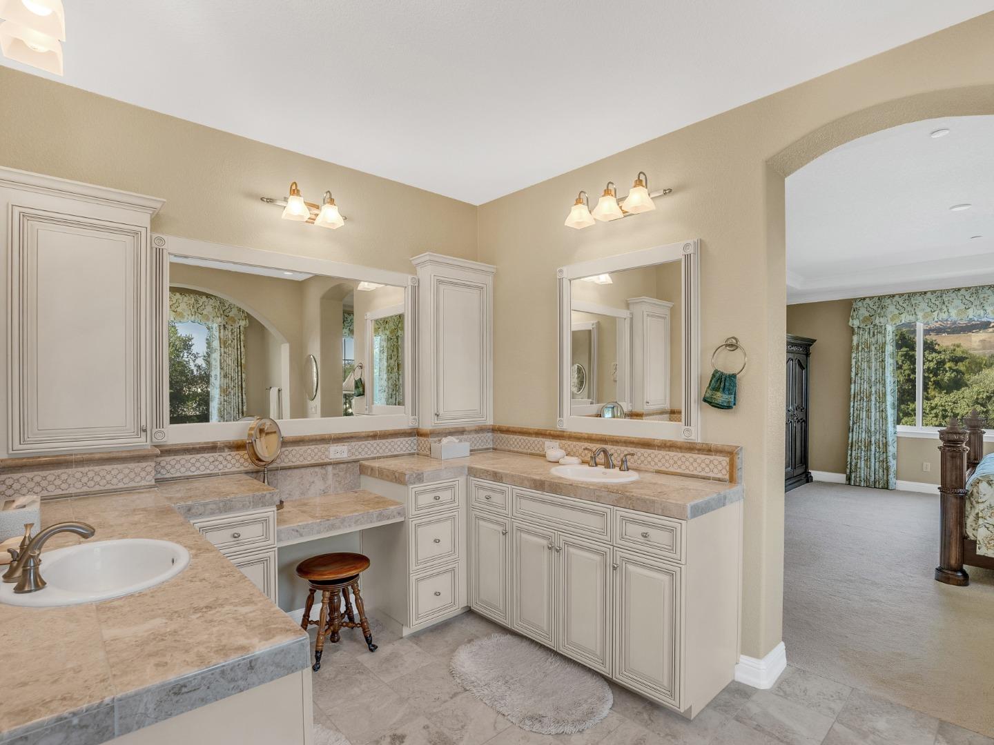18451 Altimira CIR